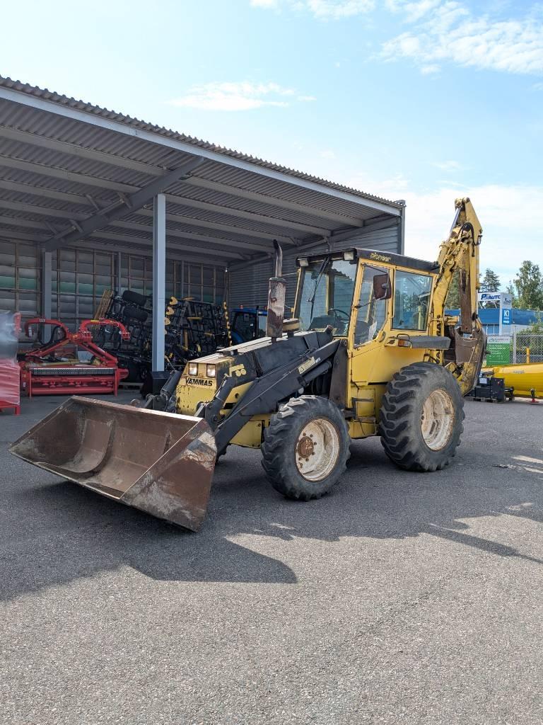 Vammas Pioneer Backhoe loaders