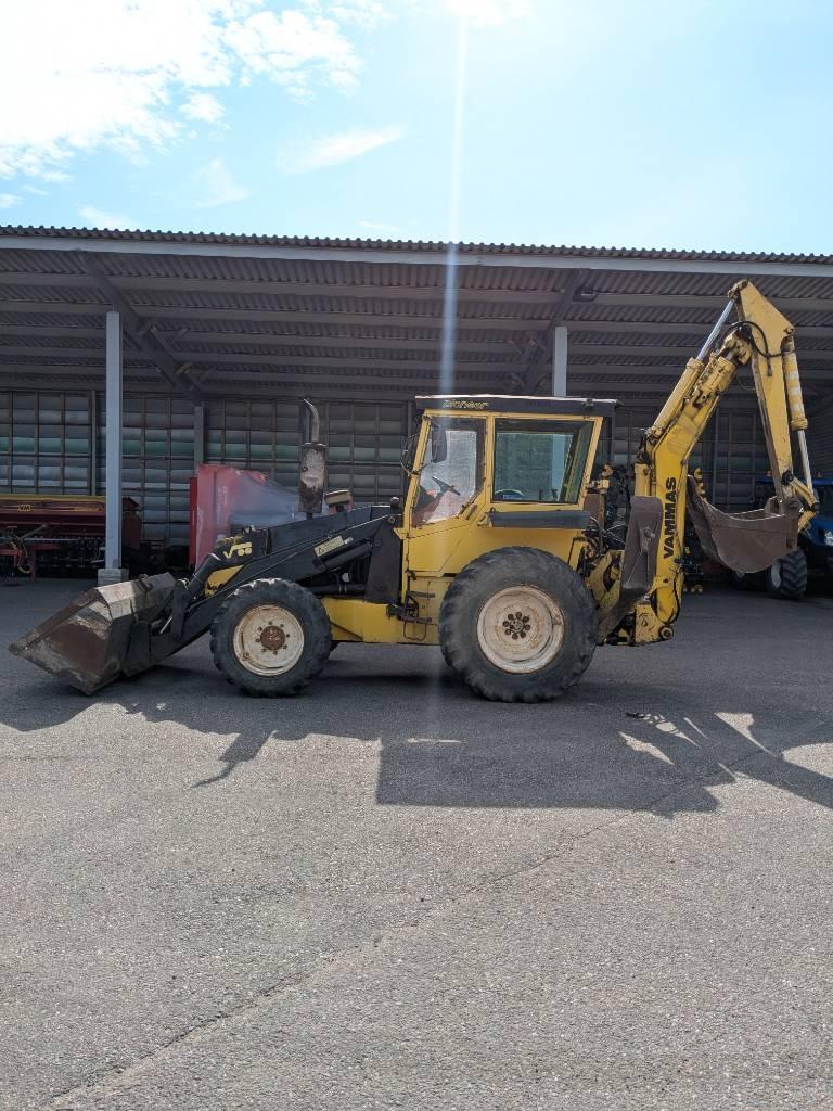 Vammas Pioneer Backhoe loaders