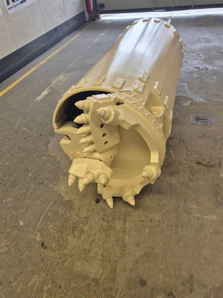 Bauer Kelly Bohrstrang / Kelly drill string Bohrwerkzeuge