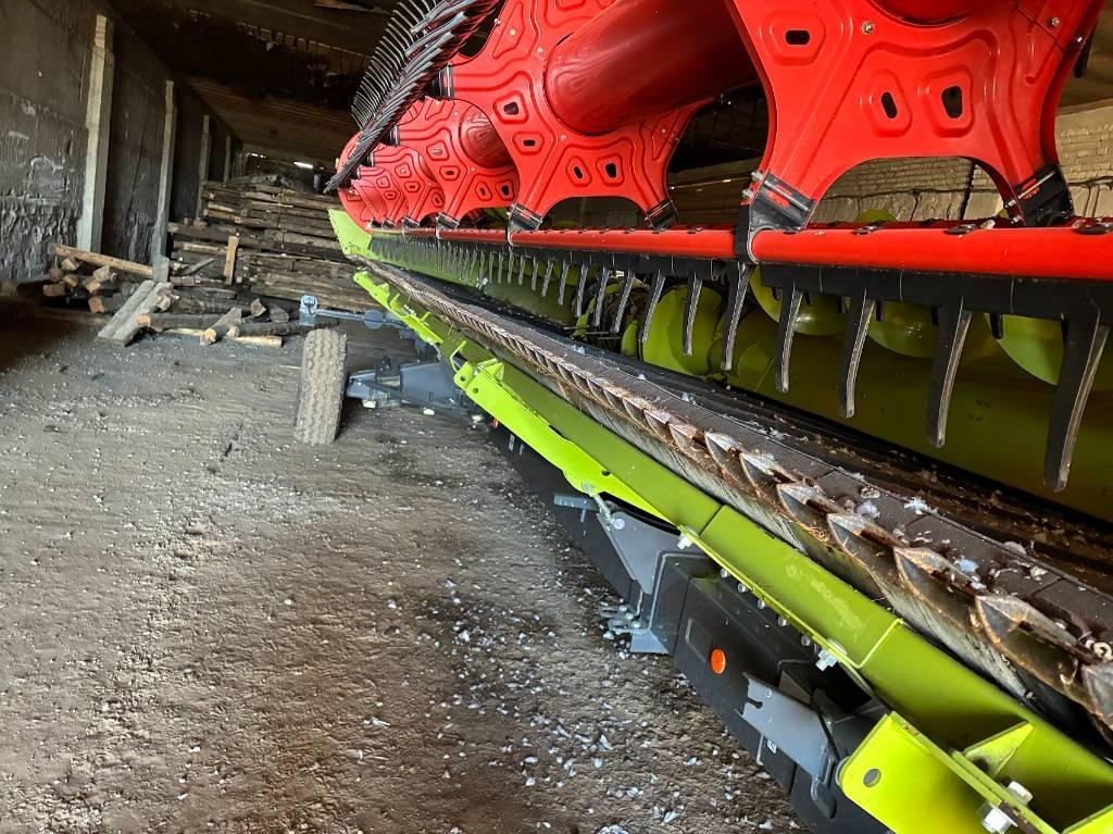 CLAAS Lexion 6800 Combine harvesters