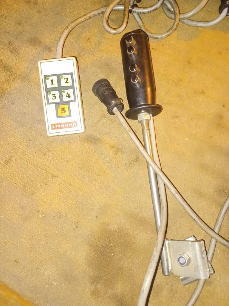 Livakka 16.5 M3 pumppukuormaimella Gülletankwagen