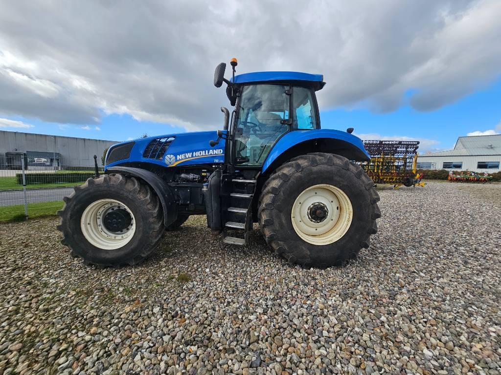 New Holland T 8.300 Trattori