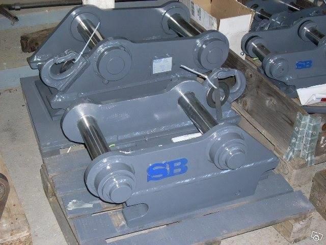 SB Hydrauliska & mekaniska Snabbfäste / Redskapsfäste Redskapsfäste/ adaptrar