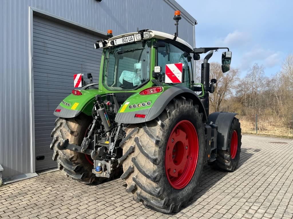 Fendt 724 Vario Traktori