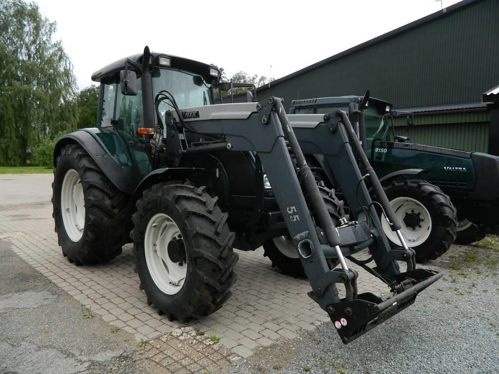 Valtra C 130 Traktori