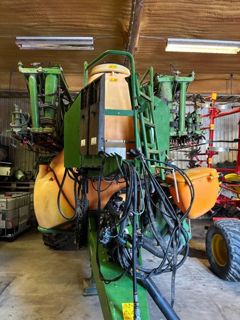 Amazone UX 5200 Anhängespritzen