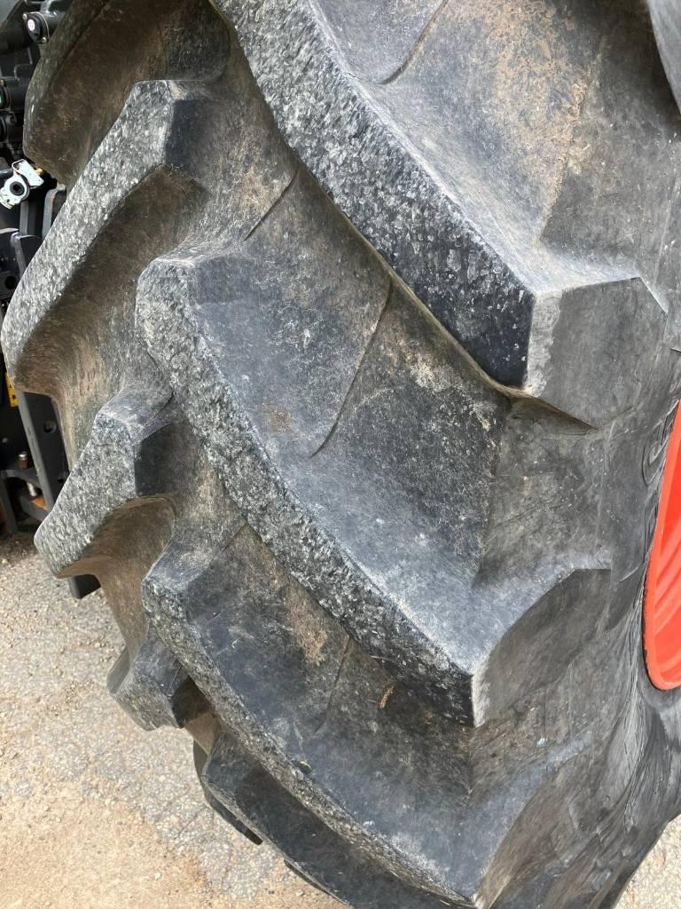 CLAAS Axion 920 Trattori