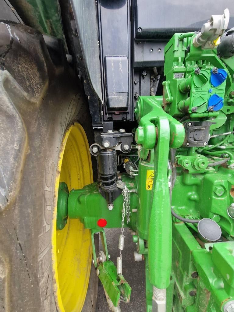 John Deere 6195 M Trattori