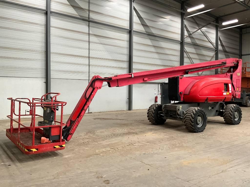 JLG 800 AJ Plataforma de trabajo articulada