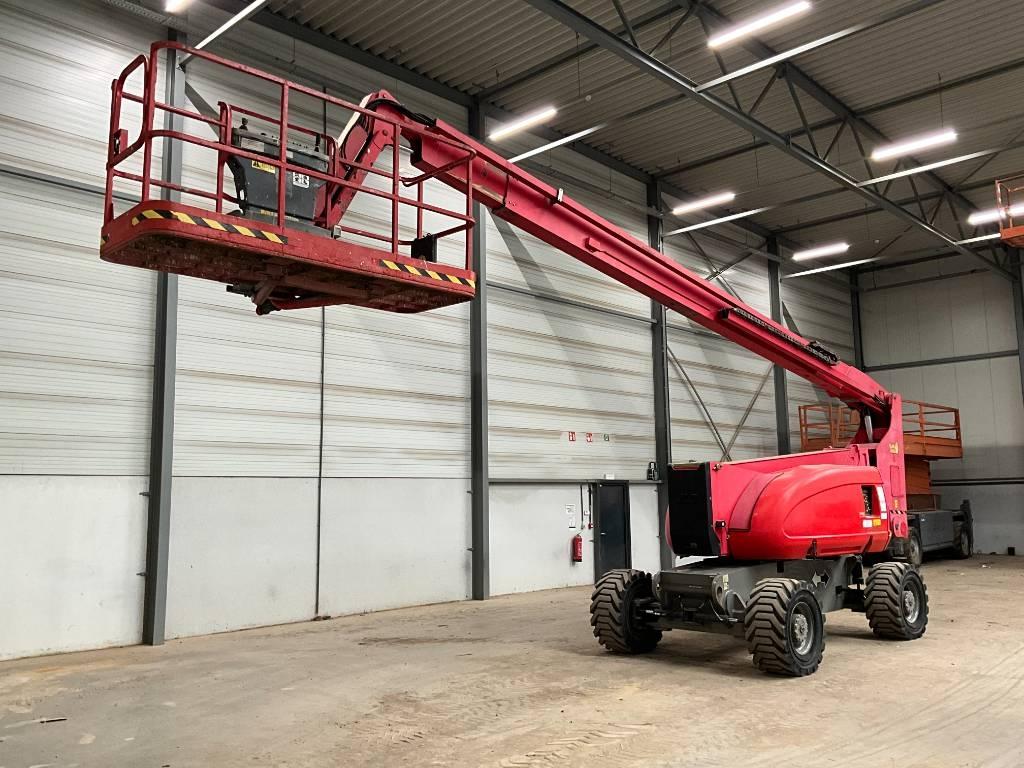 JLG 800 AJ Plataforma de trabajo articulada