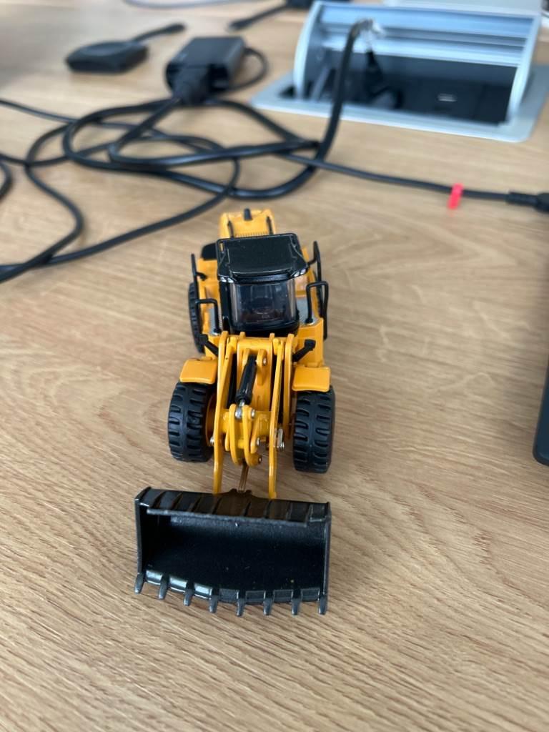 CAT 966 Wheel loaders