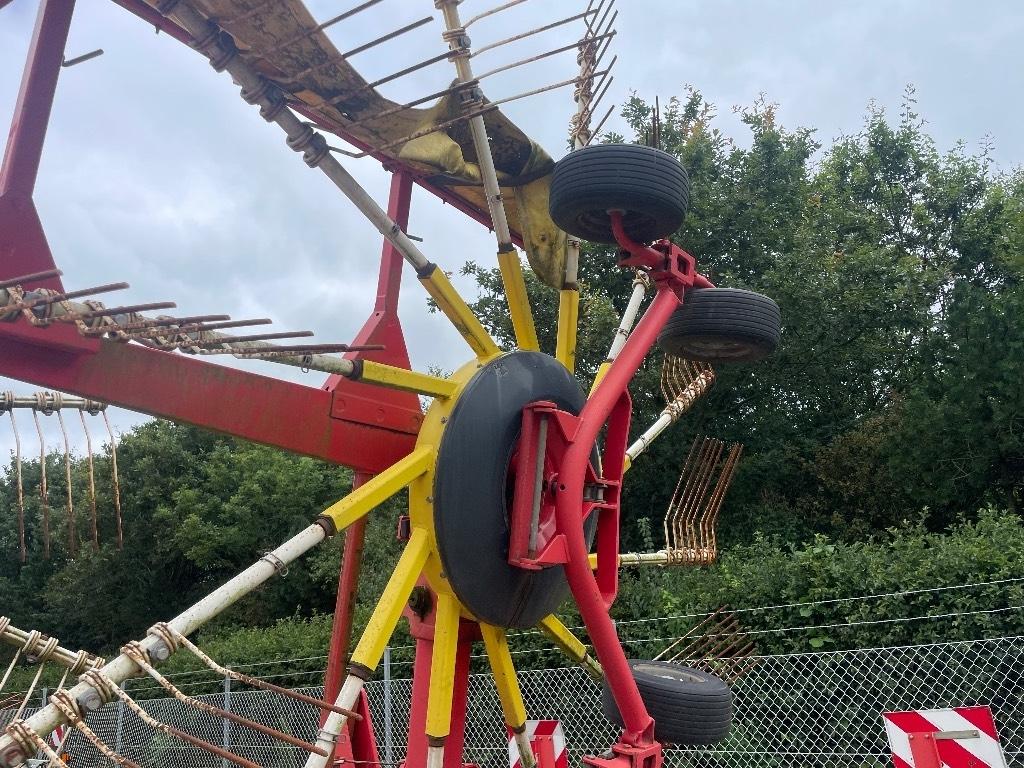 Pöttinger 651A Ranghinatori