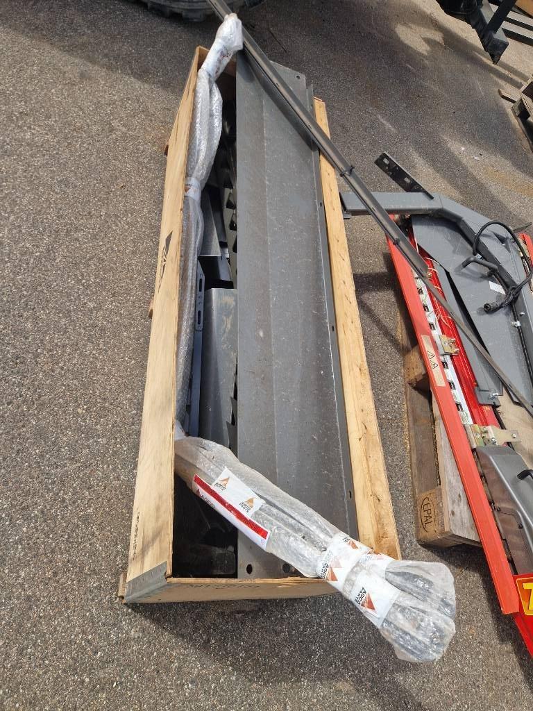 Massey Ferguson 7370 Combine harvesters