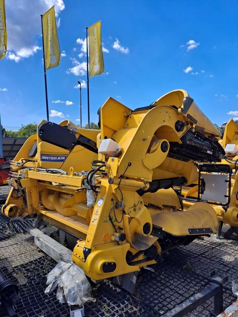 New Holland 980CF 6R 75 Other harvesting equipment
