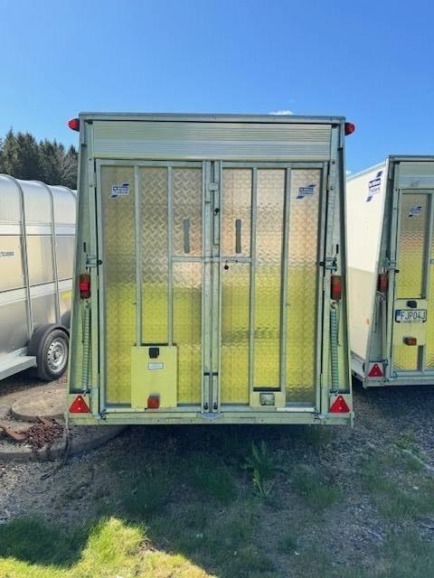 Ifor Williams BV 126 Skåpsläp