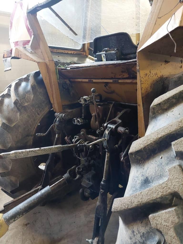 Valmet 702 S Traktoren