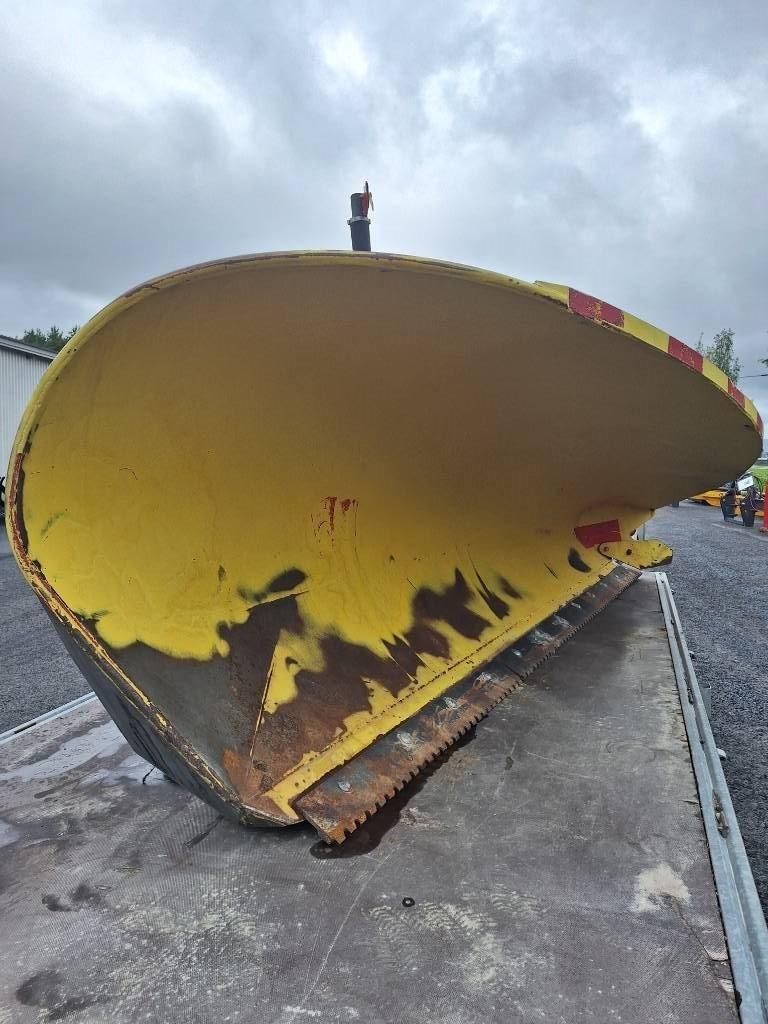 Ajax 2800 H Lumiaura Schneeschilde und -pflüge