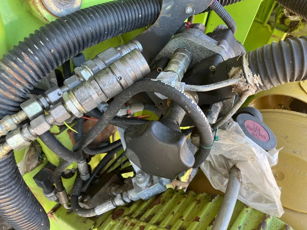 CLAAS Conspeed 8-75 FC Testate per mietitrebbie