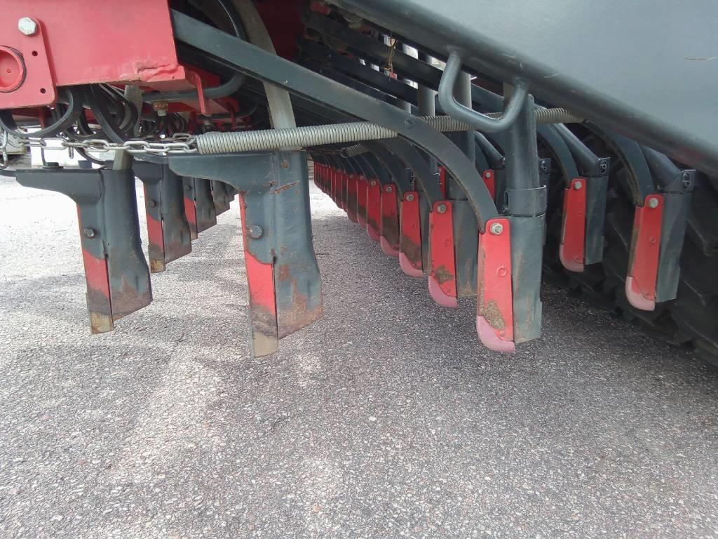 Tume JC4000 Seminatrici combinate