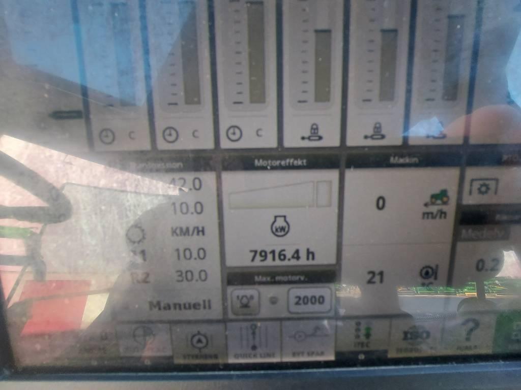 John Deere Traktor 6130 R Traktorer