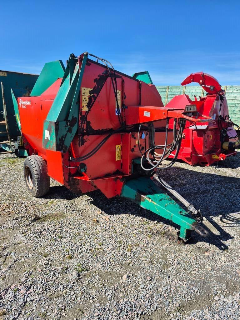 Taarup Kverneland KD 832 Bale shredders, cutters and unrollers