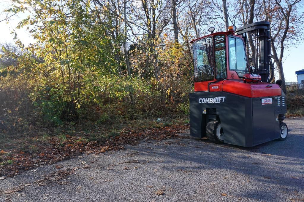 Combilift CBE3000 4-way reach trucks