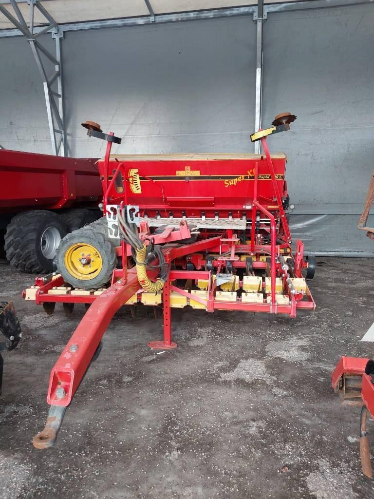 Väderstad Rapid 300C Drillmaschinenkombination