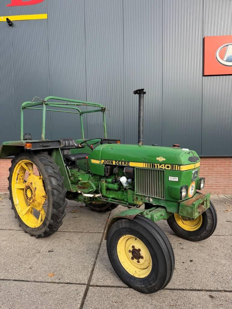 John Deere 1140 Tractors