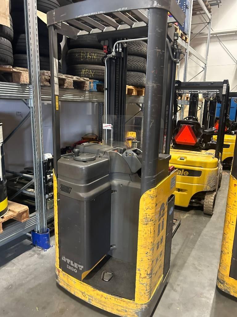 Atlet 160SDTFVJN540. Ståstaplare Stand-in stackers