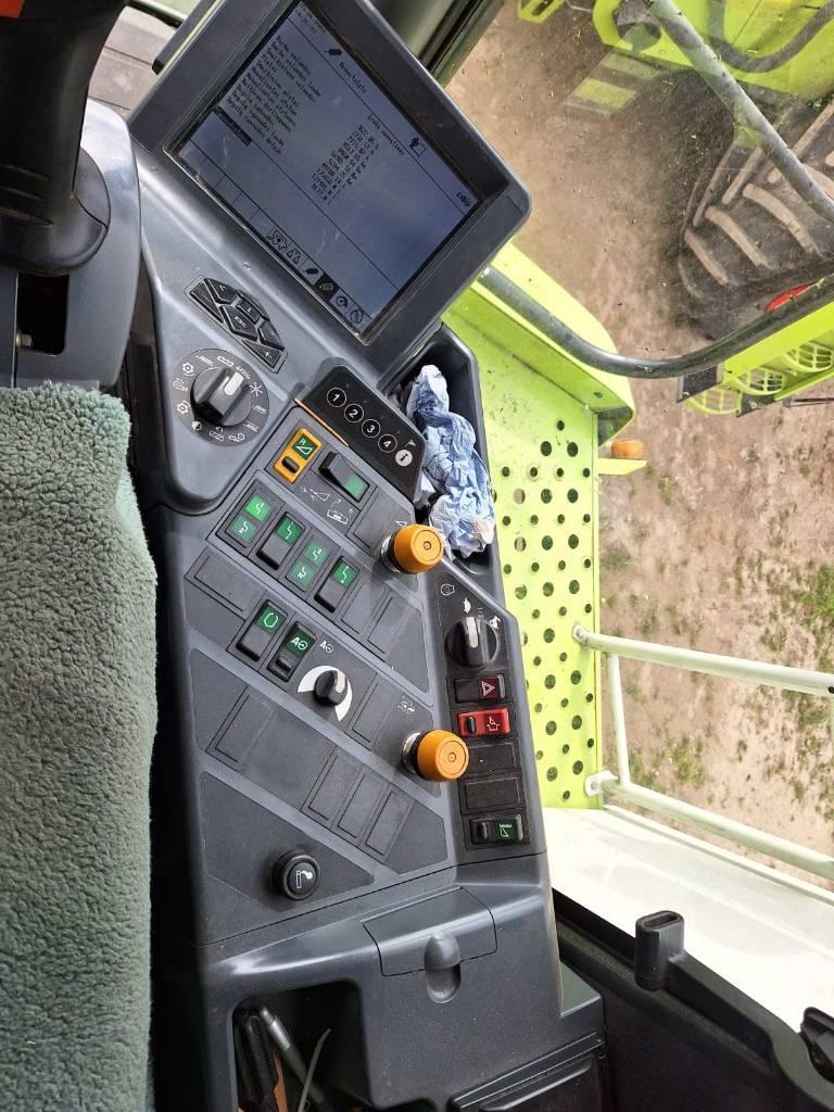 CLAAS LEXION 560 Combine harvesters