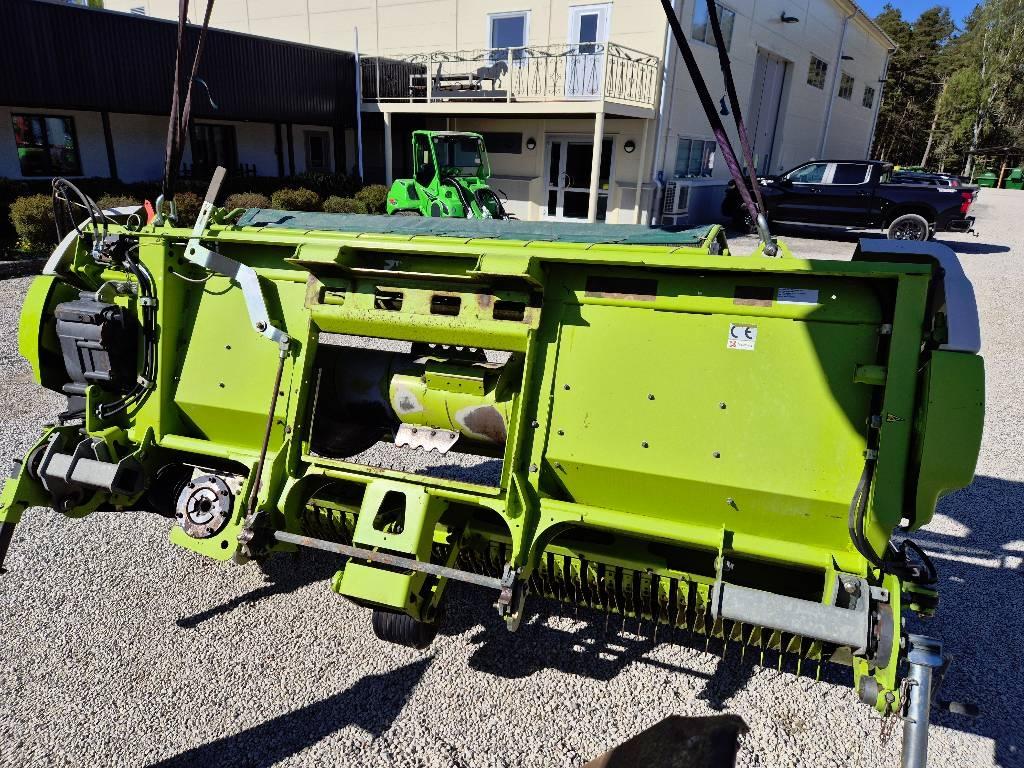 CLAAS 300 Pick Up Fälthackar