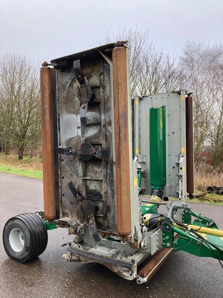 Major MJ71-600T Pasture mowers and toppers