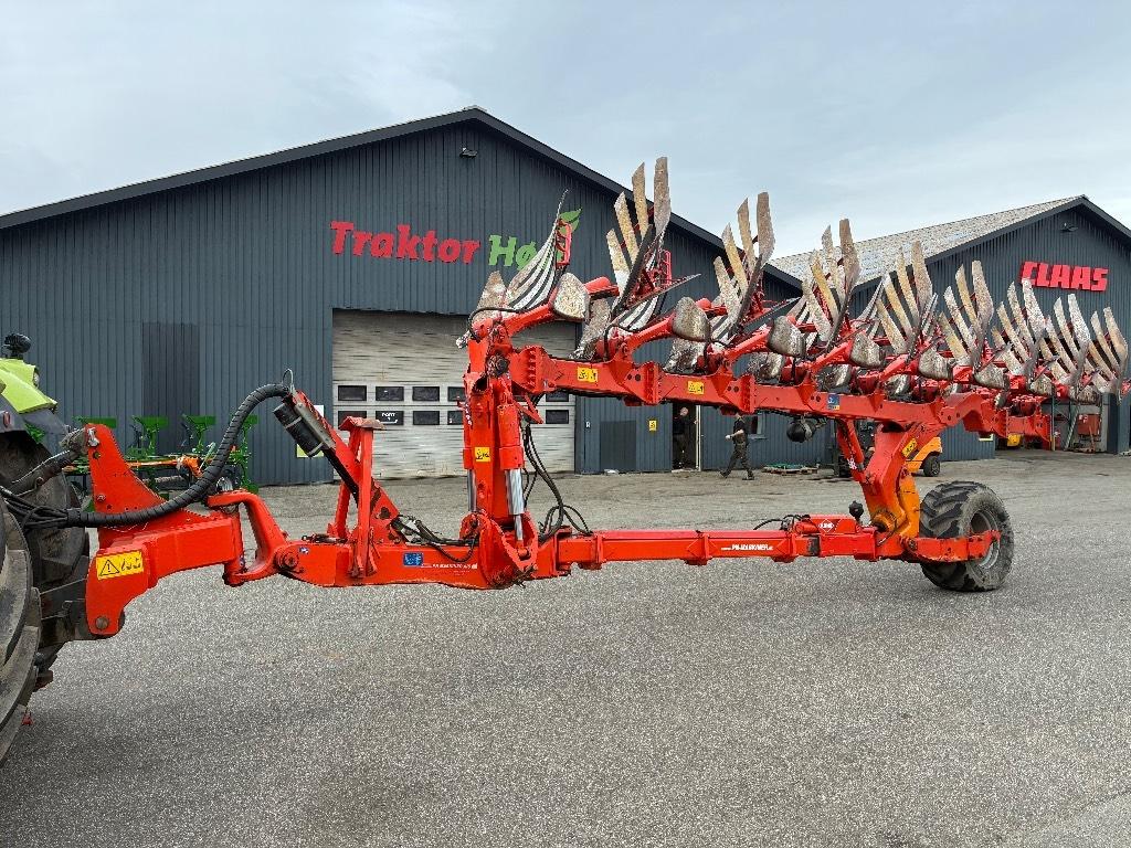 Kuhn Vari-Leader Reversible ploughs