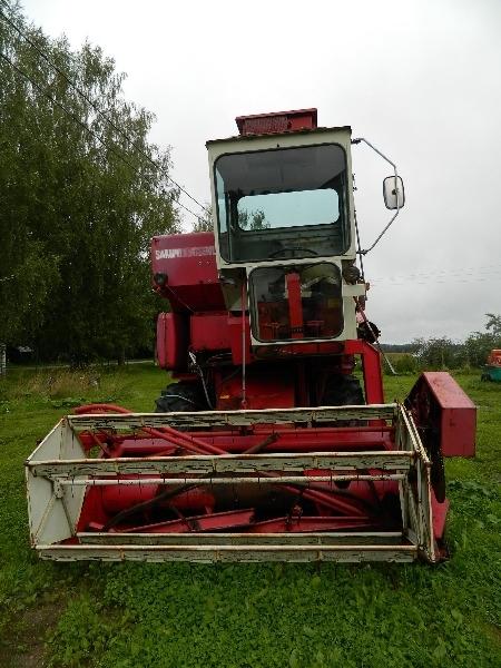 Sampo-Rosenlew 360 Ražas novākšanas kombaini