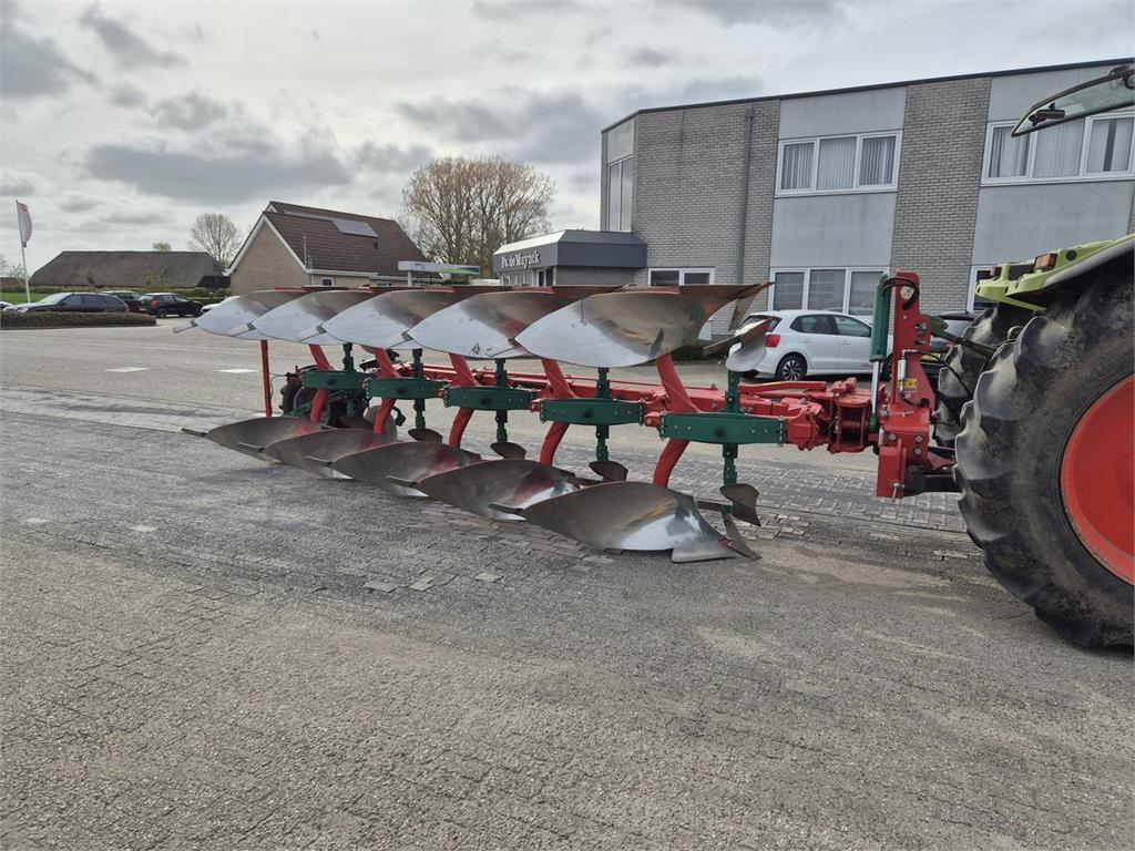 Kverneland 3300S Reversible ploughs