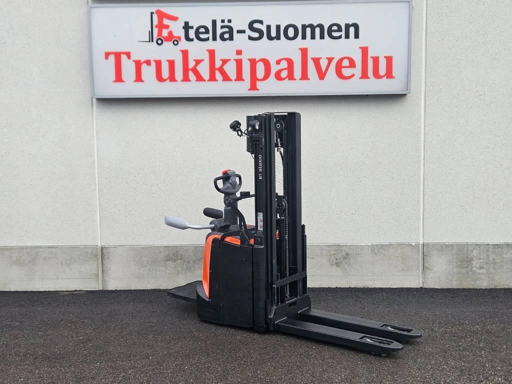 Toyota SPE120 L Ajettavat pinoamisvaunut