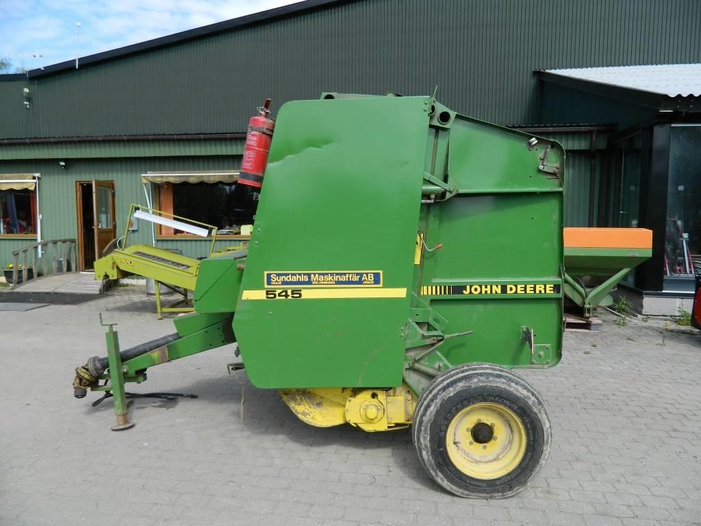 John Deere 545 Rituļu preses