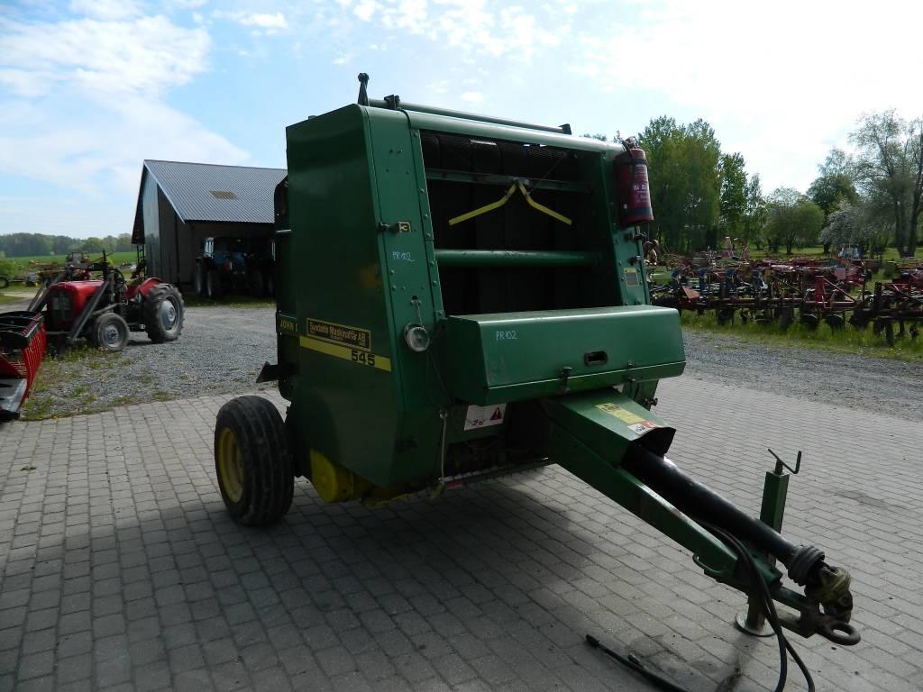 John Deere 545 Rituļu preses