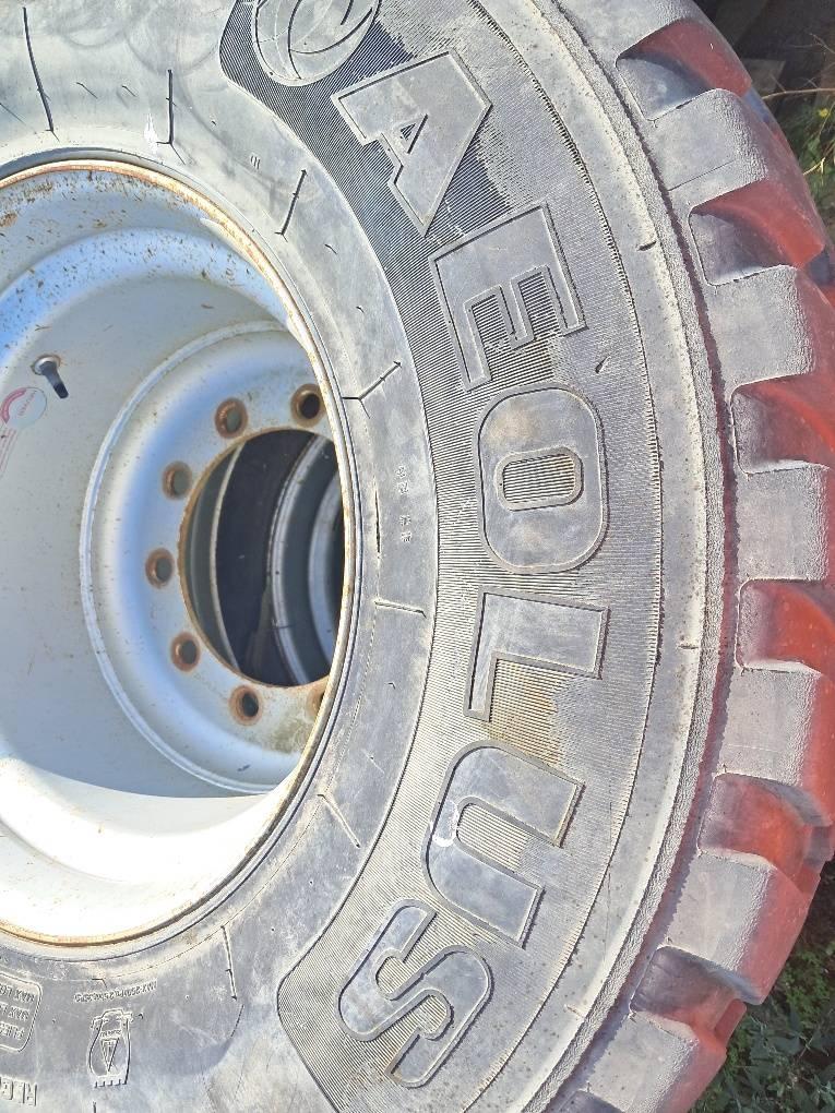 Aeolus 600/50R22.5 Tyres, wheels and rims