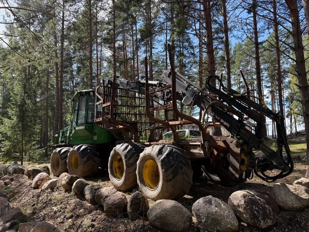 John Deere 810 D Eco III Forwarders
