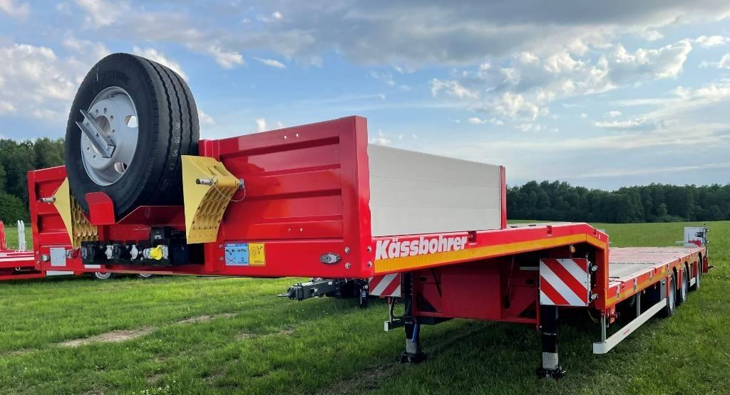 Kässbohrer Maskintrailer 3-axlig Låg lastande semi trailer