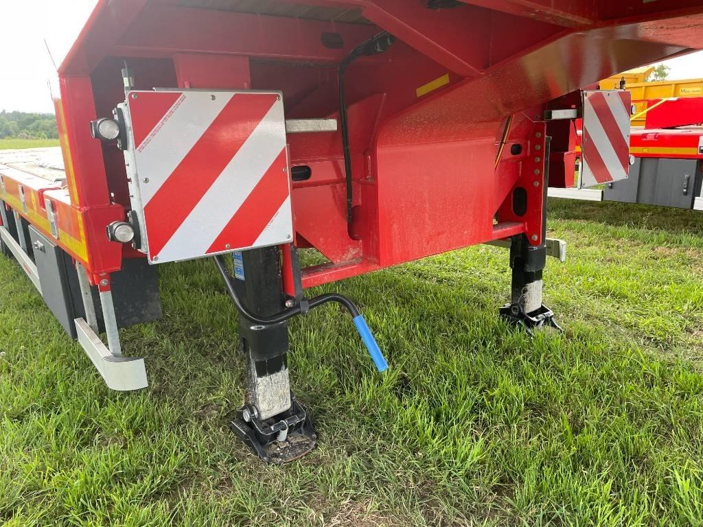 Kässbohrer Maskintrailer 3-axlig Låg lastande semi trailer