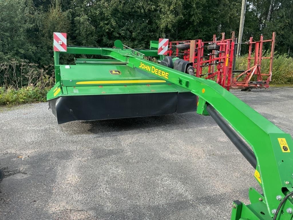 John Deere 530 Mähwerke