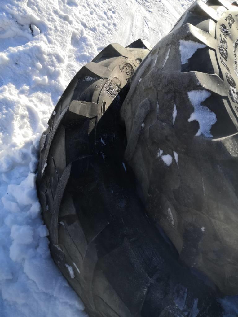 Pirelli 420/85R28 Reifen