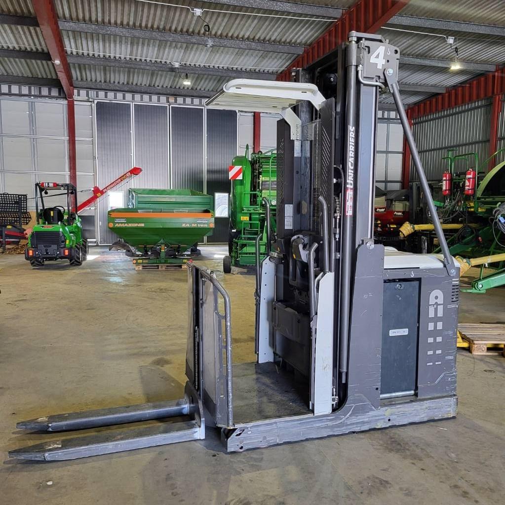 UniCarriers EPM100 High level order picker Electric forklift trucks