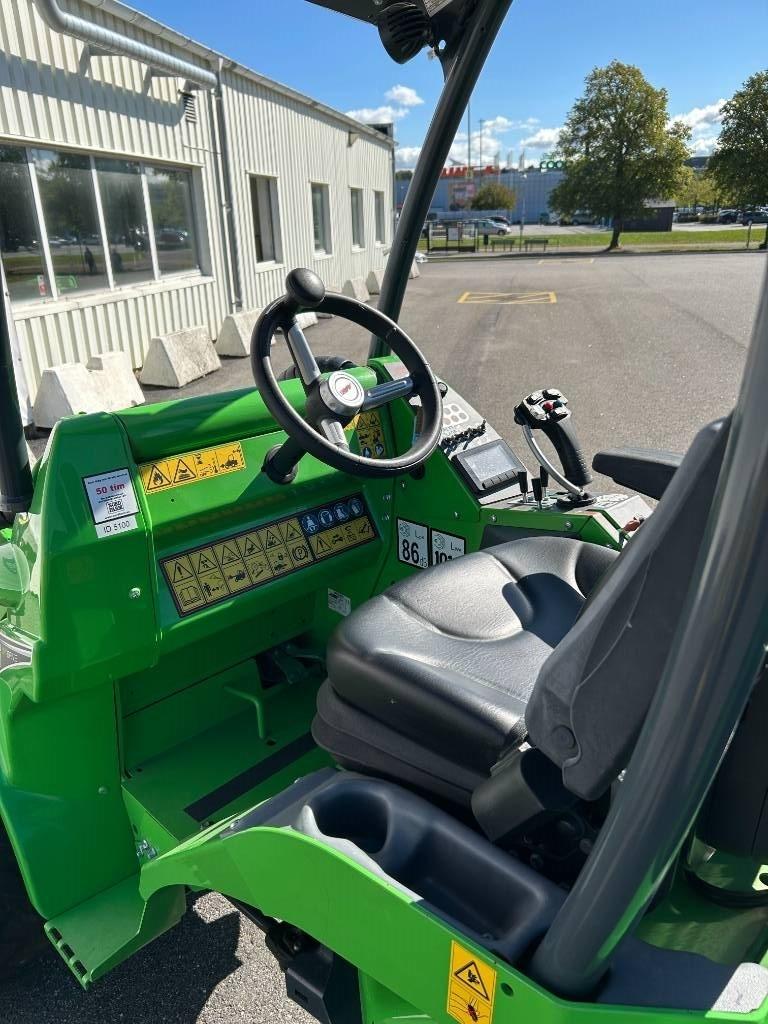 Avant 755 Kompaktlastare