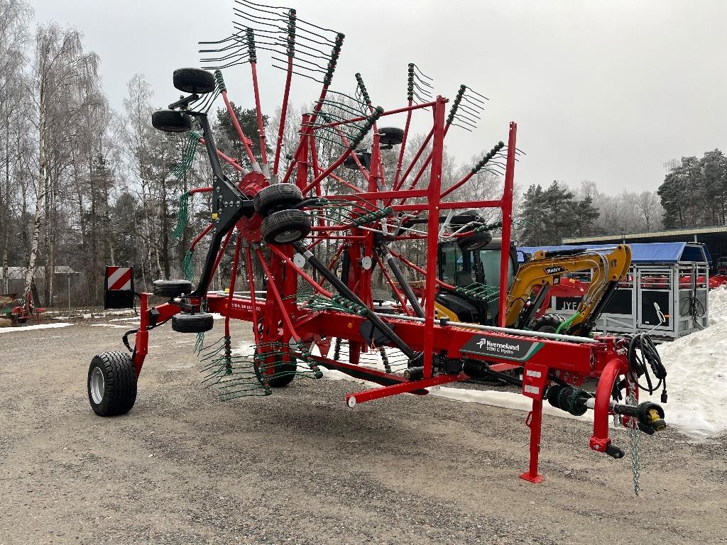 Kverneland 9590 C Hydro Windrowers