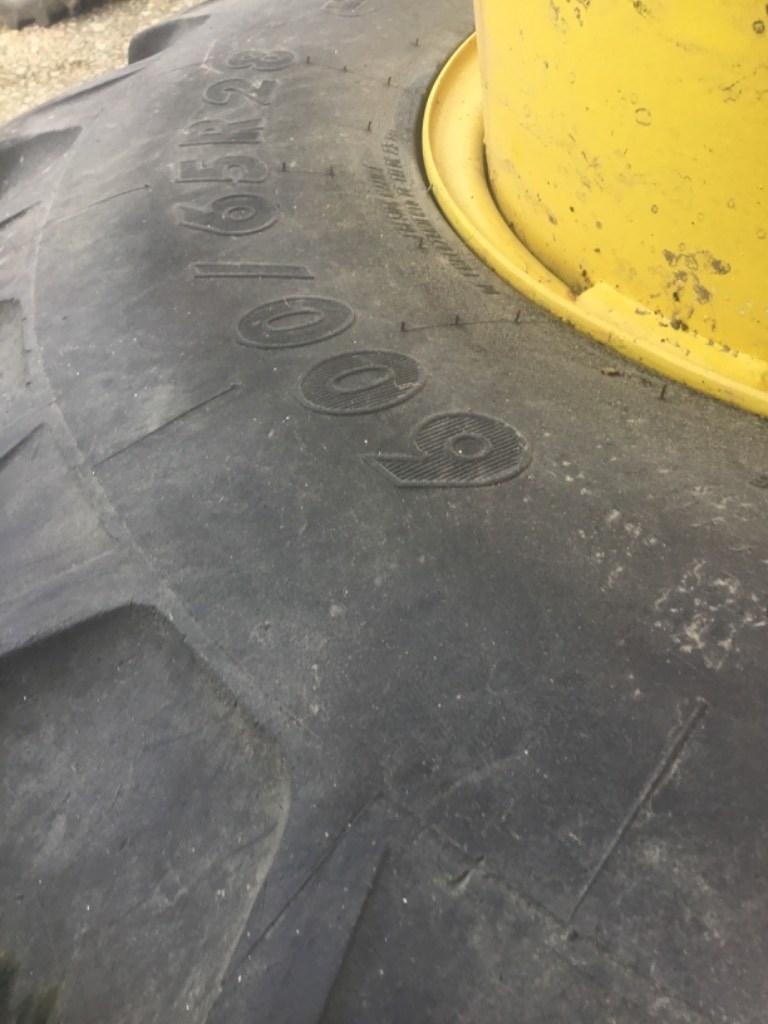 Tvillinghjul 600/65R28 Pneumatici, ruote e cerchioni