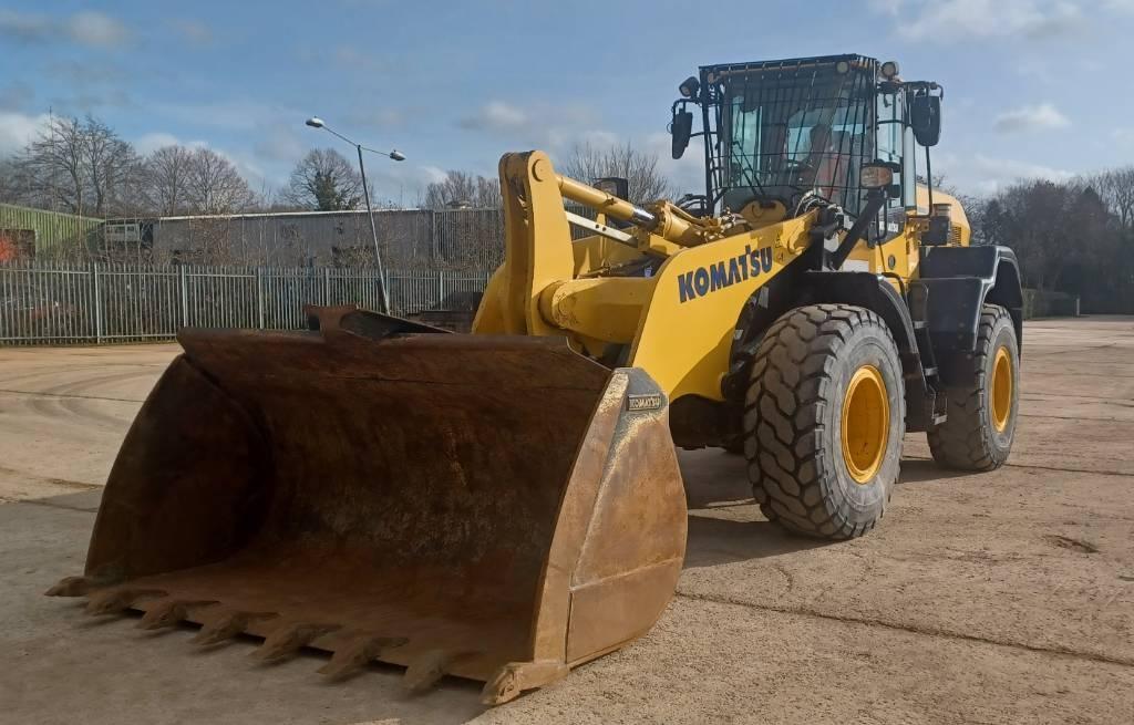 Komatsu WA 320-8 Wheel loaders