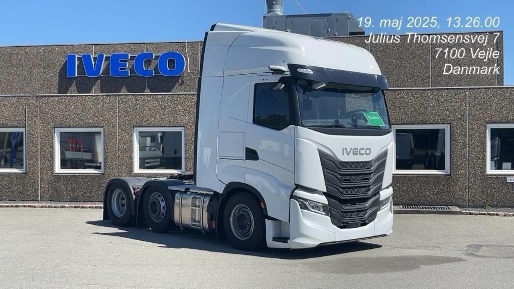 Iveco S-Way 500Hp Aktiv Space NY Trækkere